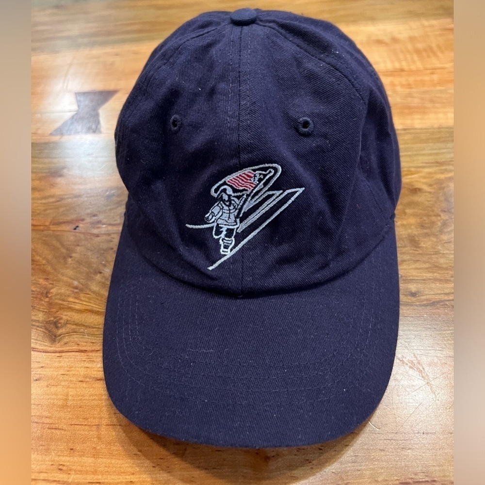 New England Patriots ball cap in GUC